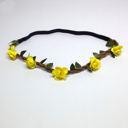 Corona de Flores Rosas Estilo Coreano para Novia - Image 2