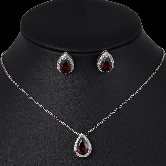 Conjunto de Aretes y Collar con Circonitas en Forma de Gota - Image 2