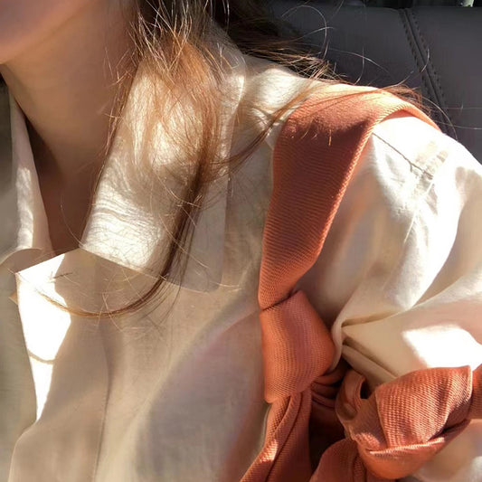 Blusa Casual Minimalista de Manga Corta para Mujer - Image 2