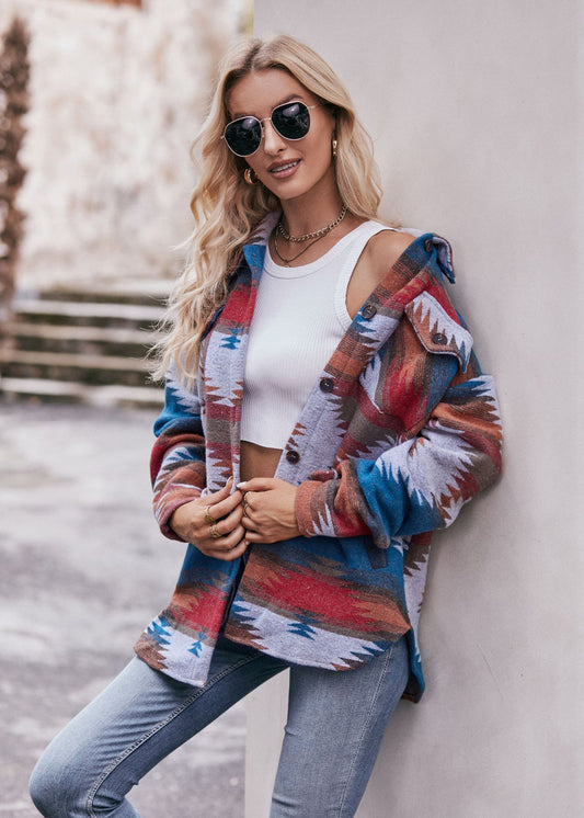 Abrigo Camisero Geométrico con Cuello Alzado y Bolsillos para Mujer - Image 2