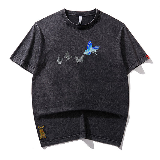 Playera Cuello Redondo Manga Corta con Bordado de Mariposa para Hombre - Image 2