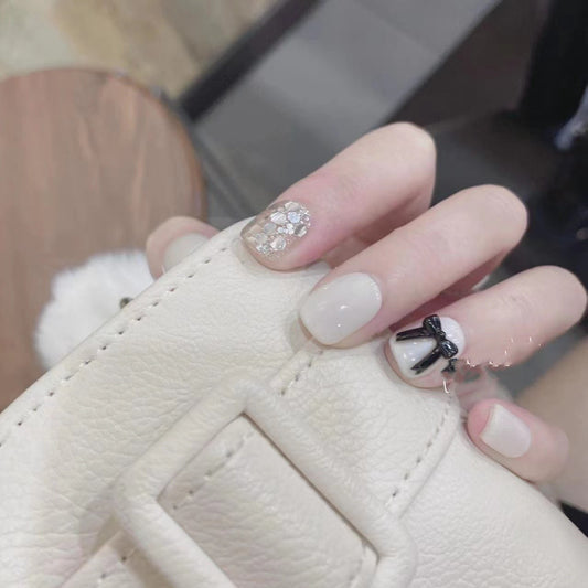 Parches de Uñas de Temperamento Corto - Elegancia Instantánea - Image 2