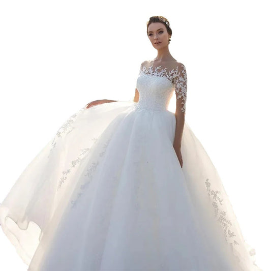 Vestido de Novia con Manga Larga en Tul Bordado - Image 2