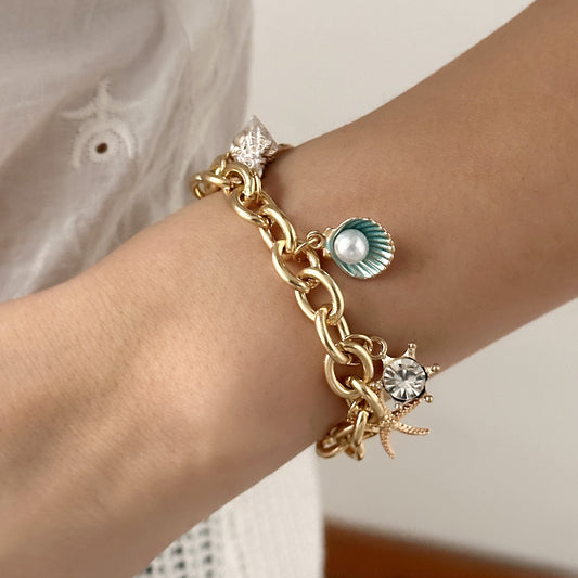 Collar y Pulsera de Perlas con Colgantes de Concha y Estrella de Mar - Image 2