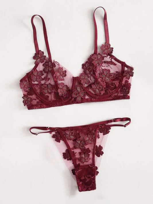 Conjunto Romántico de Encaje Floral Transparente - Image 3