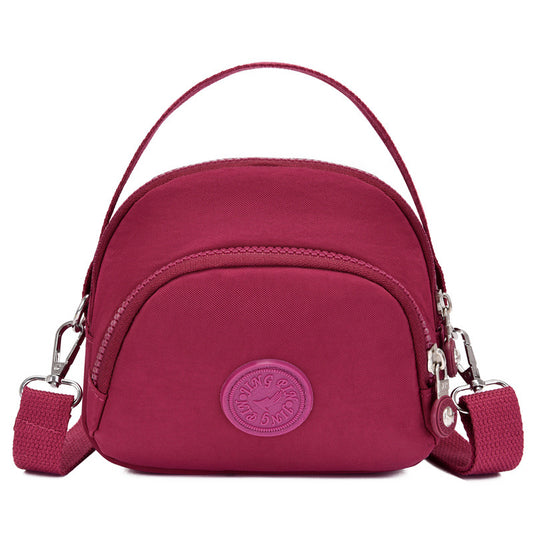 Bolsa Mensajera de Lona y Nylon para Mamá - Bolso Bandolera Compacto - Image 2