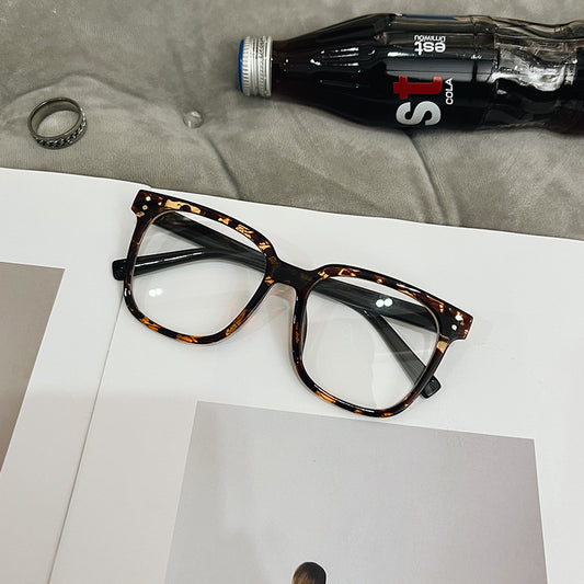 Gafas Vintage Redondas de Armazón Grande - Estilo Coreano para Rostro Redondo - Image 2