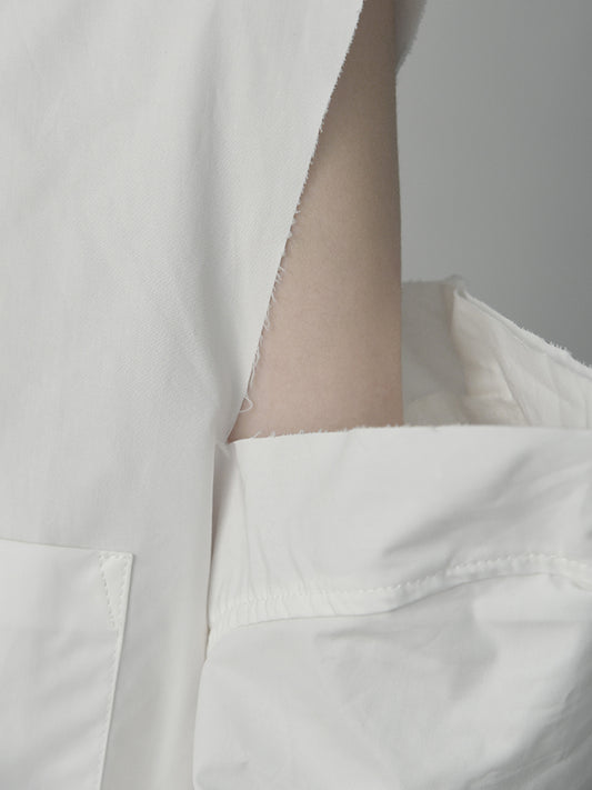 Blusa Blanca Hombros Descubiertos con Cuello Desflecado Diseño Otoñal - Image 2