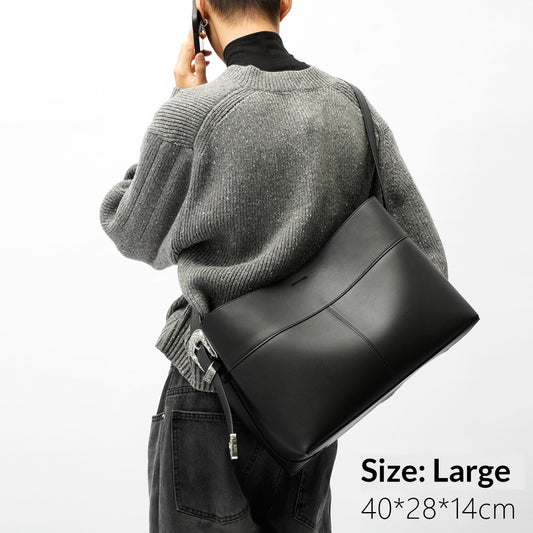 Bolso Plateado de Diseño Exclusivo para Hombre - Image 2
