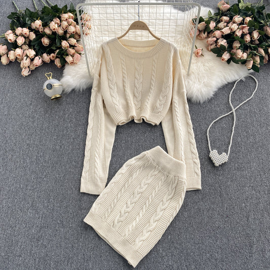 Conjunto Vintage Falda Alta con Suéter Retorcido de Manga Larga - Image 2