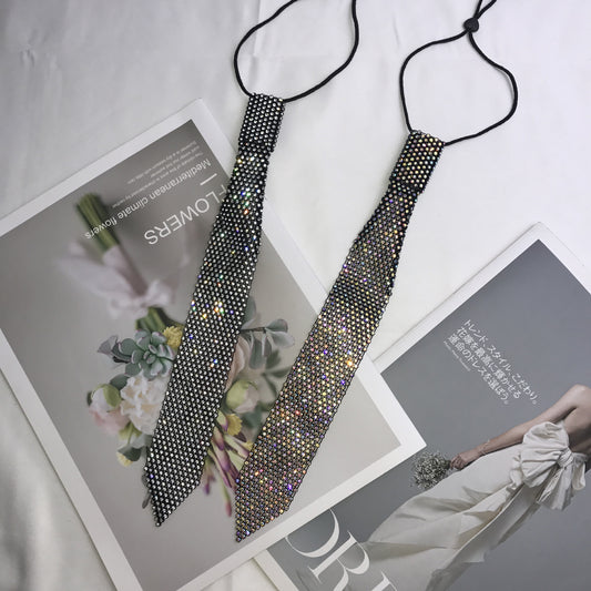 Blusa Elegante con Corbatín de Strass Brillante para Mujer - Image 2