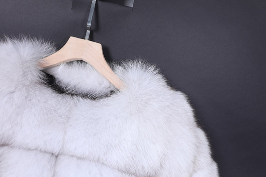 Abrigo de Piel Sintética Cálido y Elegante para Mujer - Image 2