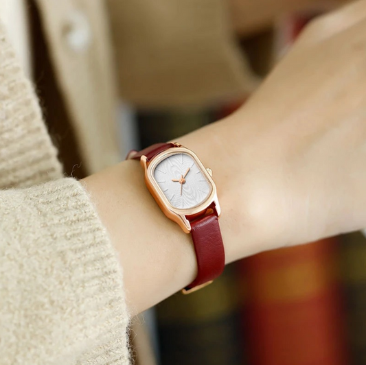 Reloj de Pulsera Minimalista Cuadrado con Correa Fina - Image 2