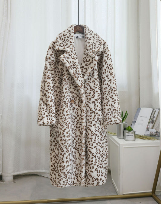 Abrigo Holgado de Lana Esquilada Premium - Image 2