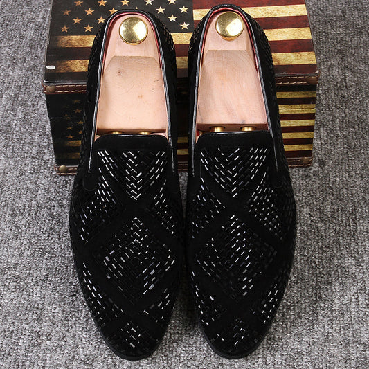 Zapatos de Cuero Negro con Punta Aguda y Lentejuelas para Hombre - Image 2