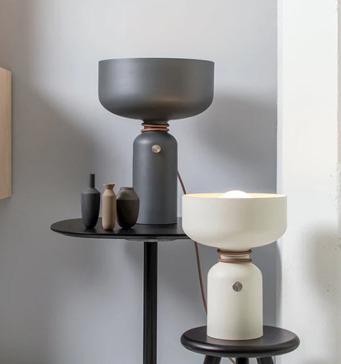 Lámpara de Mesita Moderna para Dormitorio con Diseño Creativo - Image 2