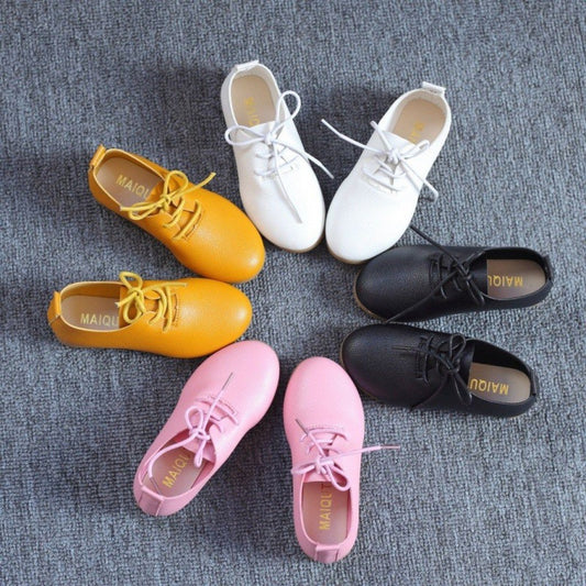 Zapatos Escolares para Niña con Suela Suave y Cordones - Diseño Versátil Princesa - Image 2