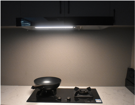 Luz LED con Sensor de Movimiento por Escaneo Manual, Carga USB y Instalación Magnética - Image 2