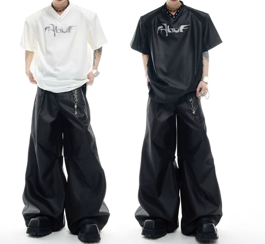 Playera de Manga Corta con Costuras Deconstruidas y Textura Nivelada - Image 2