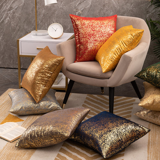 Funda de Almohada Terciopelo Copo de Nieve con Estampado Dorado - Image 2
