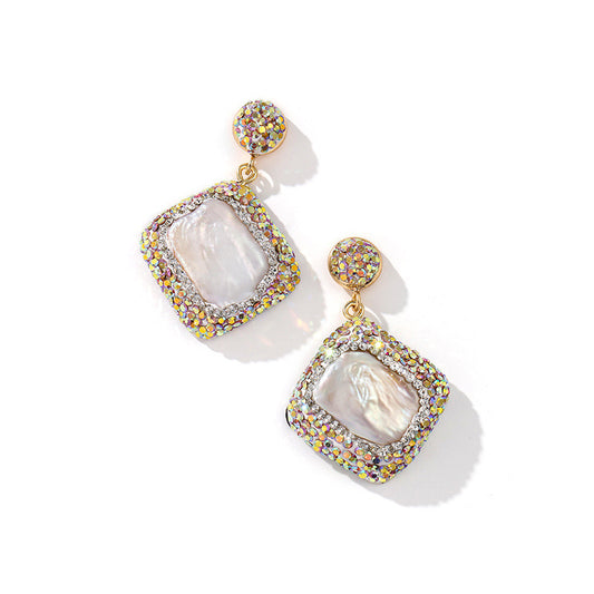 Juego de Tres Piezas: Collar, Aretes y Anillo de Diseño Exclusivo - Image 2
