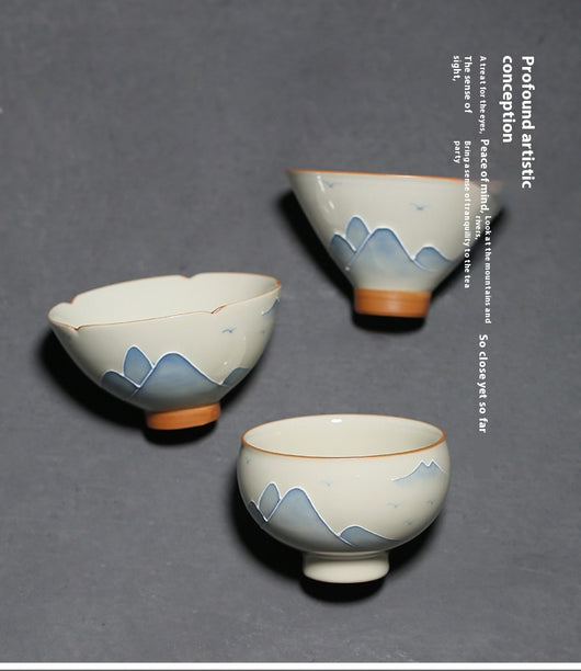 Taza Kung Fu de Porcelana Pintada a Mano - Paisaje Tradicional Gris - Image 3