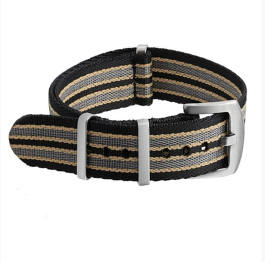 Reloj para Hombre con Correa de Nylon Suave y Anillo de Acero Reforzado - Image 12