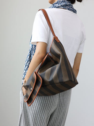 Bolsa de Cuero Genuino para Commuting - Elegancia y Funcionalidad - Image 4