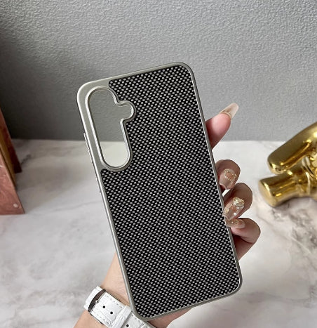 Funda Magnética de Fibra de Carbono para S24plus - Protección Total Anti-caídas - Image 9