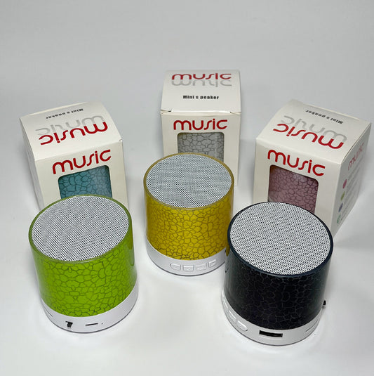 Altavoz Bluetooth Portátil A9 Mini con Subwoofer y Luz LED - Image 2