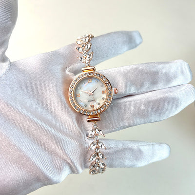 Reloj de Cuarzo Ajustable con Diamantes Incrustados - Lujo Accesible - Image 8
