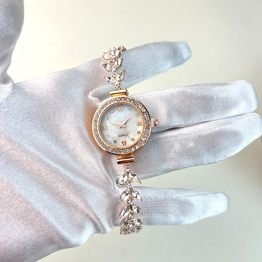 Reloj de Cuarzo Ajustable con Diamantes Incrustados - Lujo Accesible - Image 8