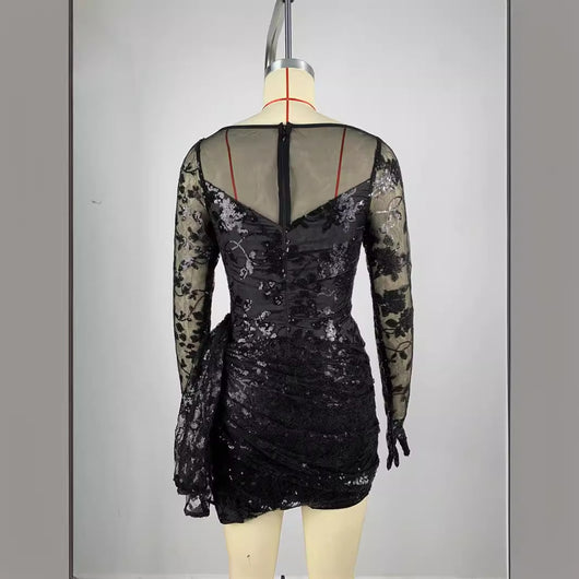 Vestido Ajustado Mini con Cuello Cuadrado y Encaje Espina de Pescado Negro - Image 5