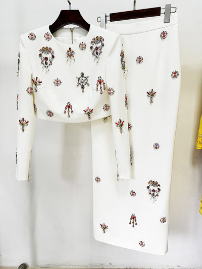Conjunto Dos Piezas: Top Corto con Incrustaciones de Diamantes y Falda Larga - Image 13