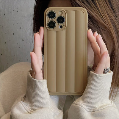 Funda para Teléfono Estilo Té con Leche - Diseño de Rayas Creativas - Image 10