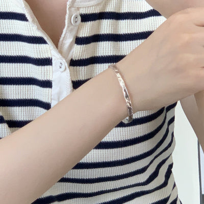 Pulsera de Plata Esterlina con Patrón de Oro Foil Irregular y Convexo - Image 3