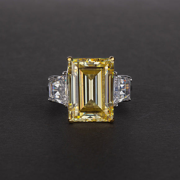Anillo Rectangular de Zafiro en Plata Brillante