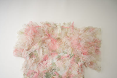 Vestido Elegante sin Mangas con Cuello Tortuga y Falda Tableada Bordada - Image 10