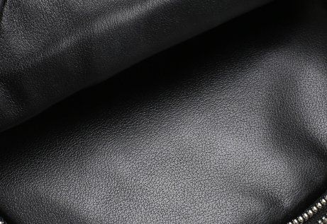 Bolsa de Pecho de Cuero para Hombre - Bandolera Casual - Image 13