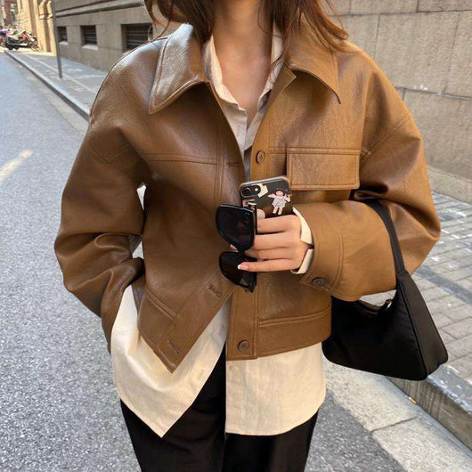 Chaqueta de Cuero para Mujer con Solapa Suelta y Bolsillos - Image 7