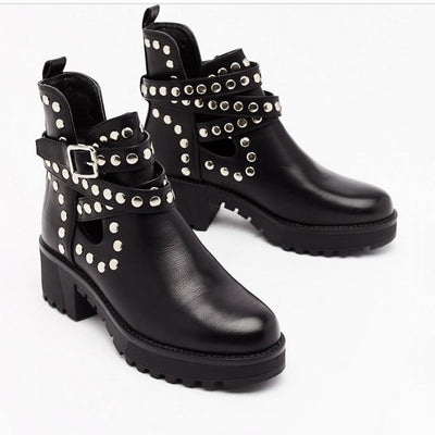 Botines para Mujer con Tiras de Remaches y Detalles Metálicos - Image 9