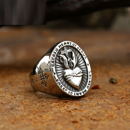 Anillo Sagrado Corazón de Jesús Acero Inoxidable para Hombre y Mujer - Joya Biker Punk con Cruz - Image 5