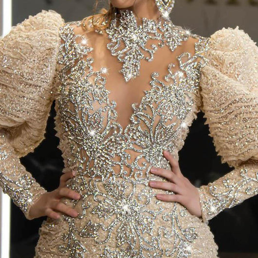 Vestido de Noche Largo con Lentejuelas y Malla para Cadera - Image 12