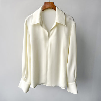 Camisa de Seda Suave con Colgante Cómodo - Image 7