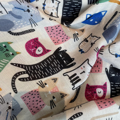Pañuelo de Algodón y Lino con Diseño de Gata Adorable - Image 19
