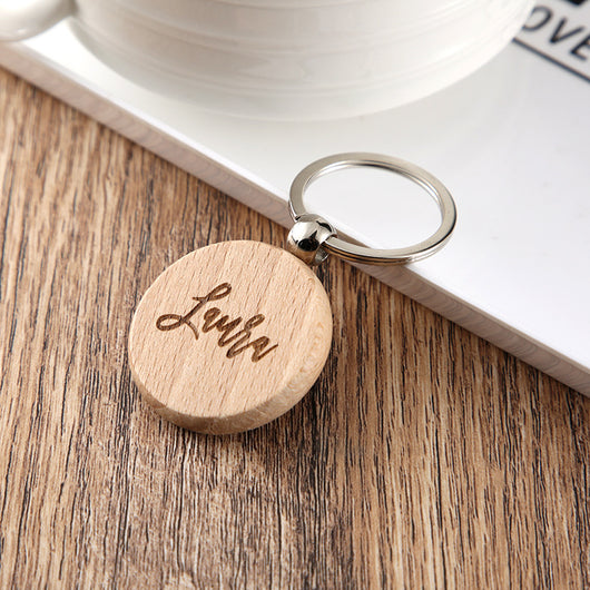 Llavero Personalizado de Madera con Grabado de Nombre - Image 20