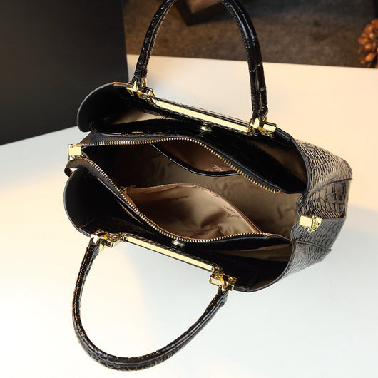 Bolso de Lujo Atmosférico con Estampado de Moda - Image 11