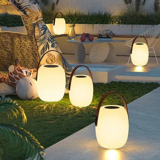 Lámpara Solar Portátil para Jardín con Sistema de Carga - Image 2