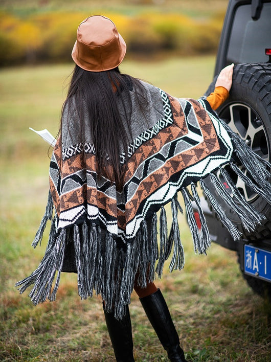 Poncho Étnico de Lana Tejida con Borlas - Abrigo Grueso y Cálido - Image 2