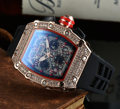 Reloj de Lujo para Hombre con Diseño Calavera y Cristales Brillantes - Image 15